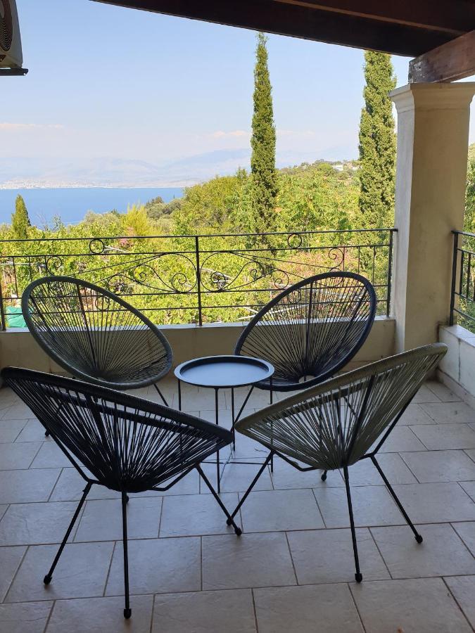Olive Villas Anapaftíria Eksteriør billede