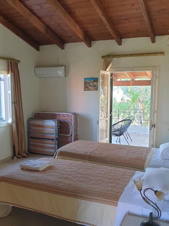 Olive Villas Anapaftíria Eksteriør billede